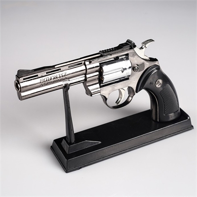 Зажигалка газовая Револьвер серебро 24см (с подставкой) 452794 - фото 1355145
