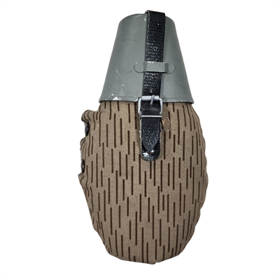 Фляжка ГДР армейская ПЛАСТИК, 0,7л, в чехле (оригинал) 639426 - фото 1355599