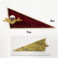 Флажок на берет ВДВ СССР (красный флаг, парашют 2 самолёта) (уголок)
