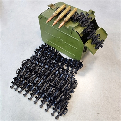 Короб ДШК с ПУЛЕМЕТНОЙ лентой на 50 звеньев 12,7мм (ОРИГИНАЛ СССР) без макетов патрона 3003513 - фото 1359281