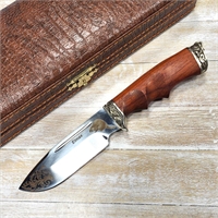 Нож Бобр ст.Elmax (орех) в шкатулке (Зюрин) ЗЮР33